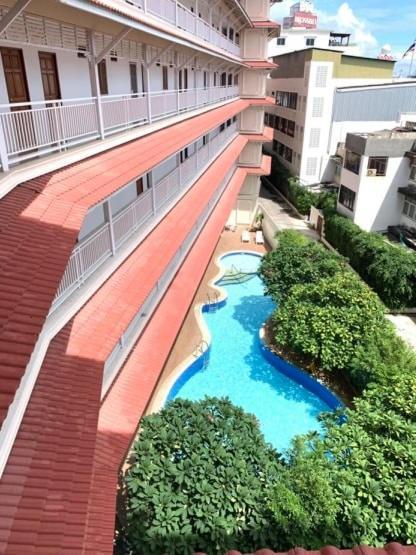 Hua Hin Baanklang Condo By Petch Exterior foto